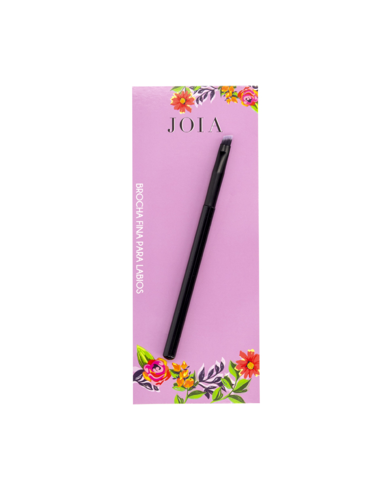 Brocha fina para labios
