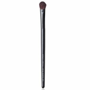 Brocha Para Aplicación De Sombras BERANGE MAKE-UP Con Mango Ergonómico