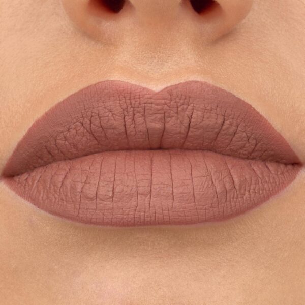 Labial Liquido Matte 8 Hours 01 ESSENCE 2.80 Ml - Imagen 4