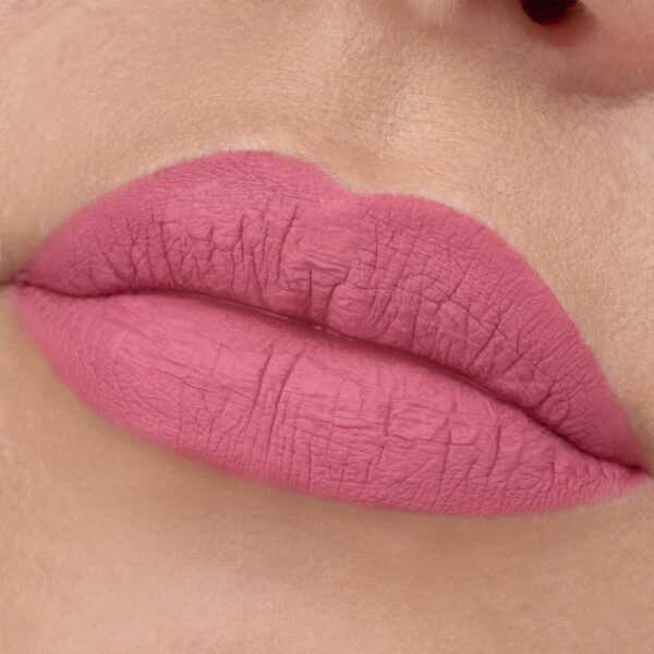 Labial Liquido Matte 8 Hours 05 ESSENCE 2.50 Ml - Imagen 4