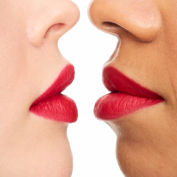 Lápiz De Labios 8h Matte Confort 07 ESSENCE 3 G - Imagen 3