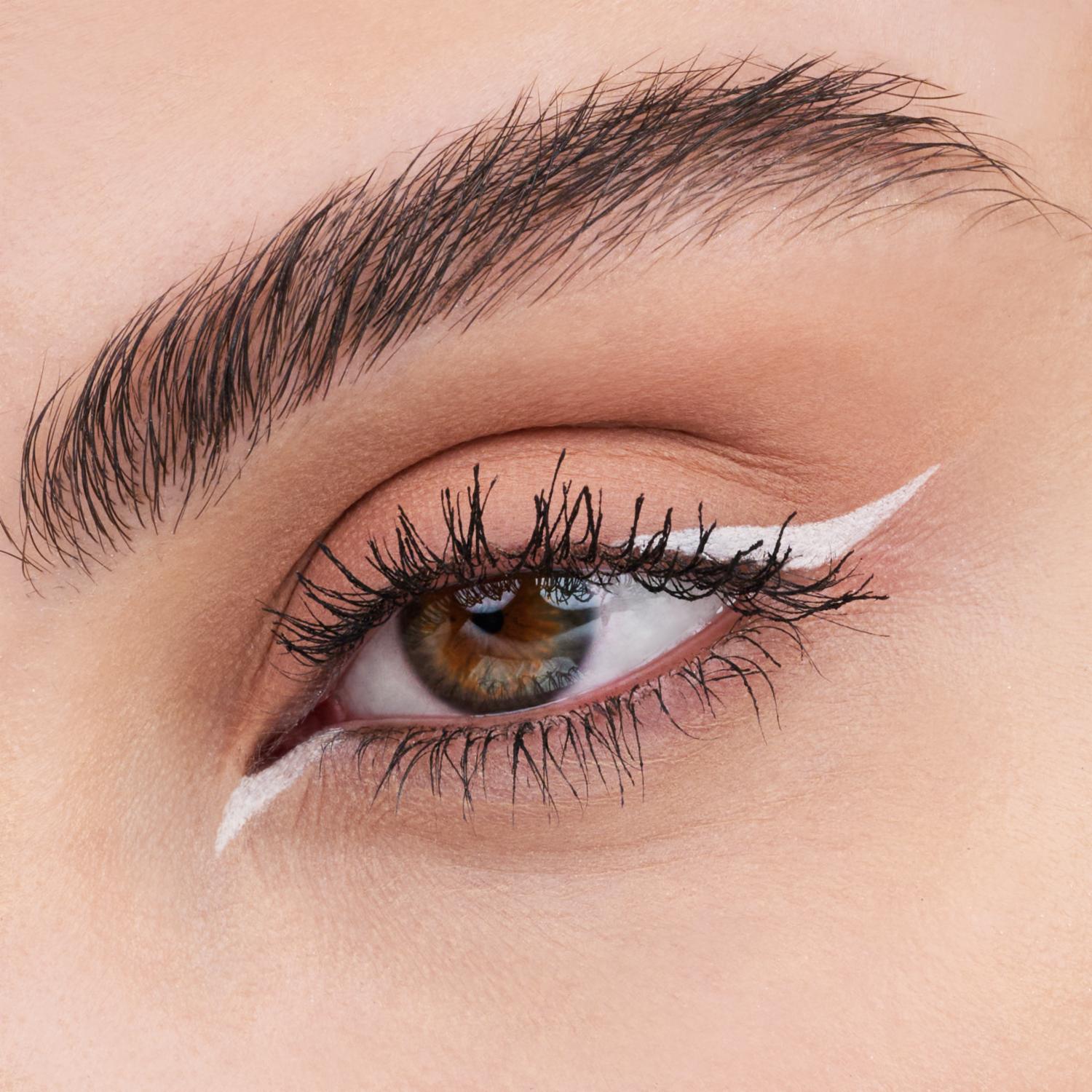 Lápiz Delineador De Ojos Kajal 04 ESSENCE 1 G - Imagen 2