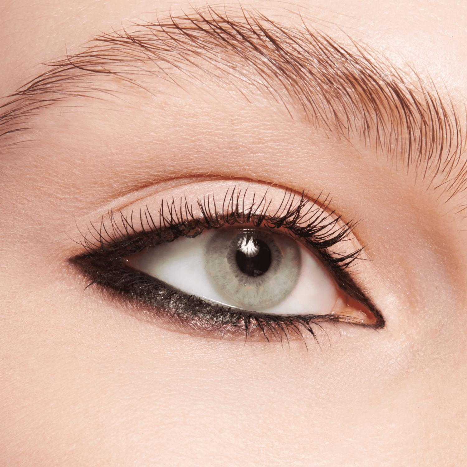 Lápiz Delineador De Ojos Longlasting 0.1 ESSENCE 28 G - Imagen 3