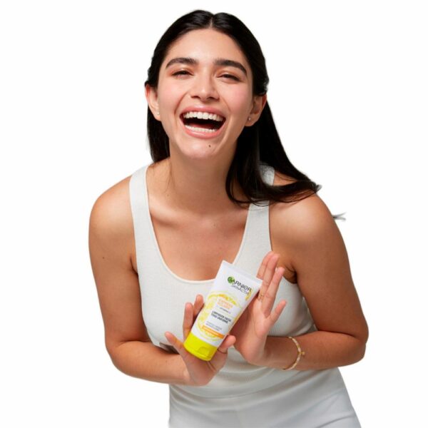Limpiador Facial En Gel Tono Uniforme Con Vitamina C GARNIER L´ORÉAL 150 Ml - Imagen 7