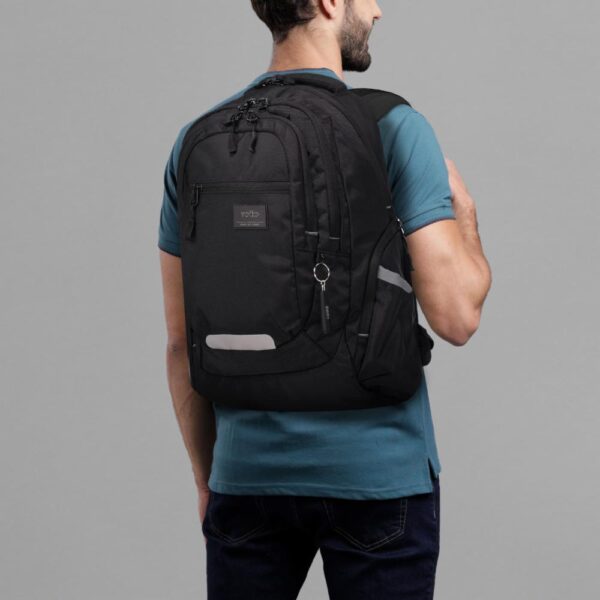Mochila Para Pc Modelo Eufrates TOTTO Grande - Imagen 4