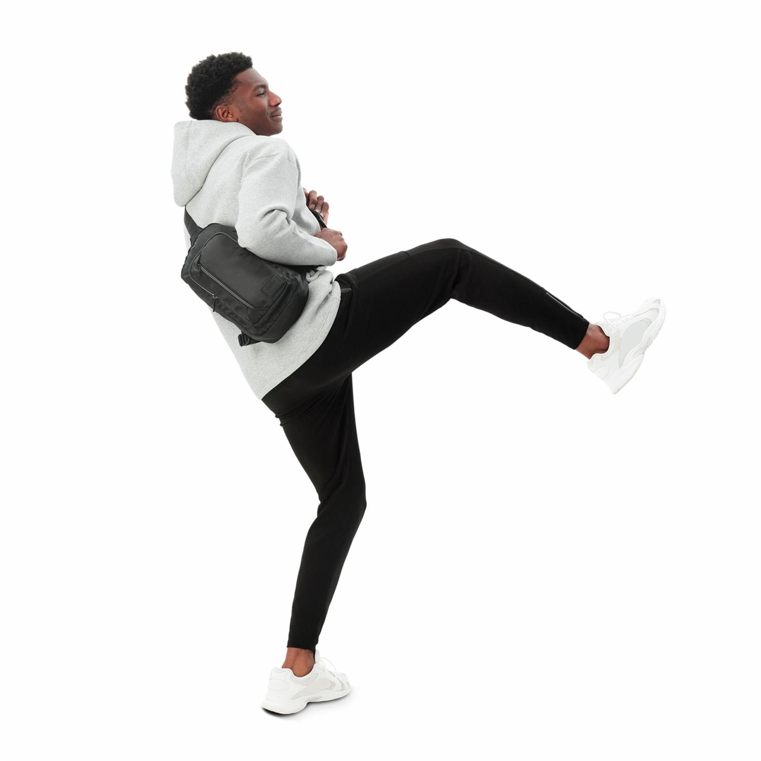 Bolso Negro Modelo Crossover Tracer Para Caballero TOTTO Pequeña - Imagen 8