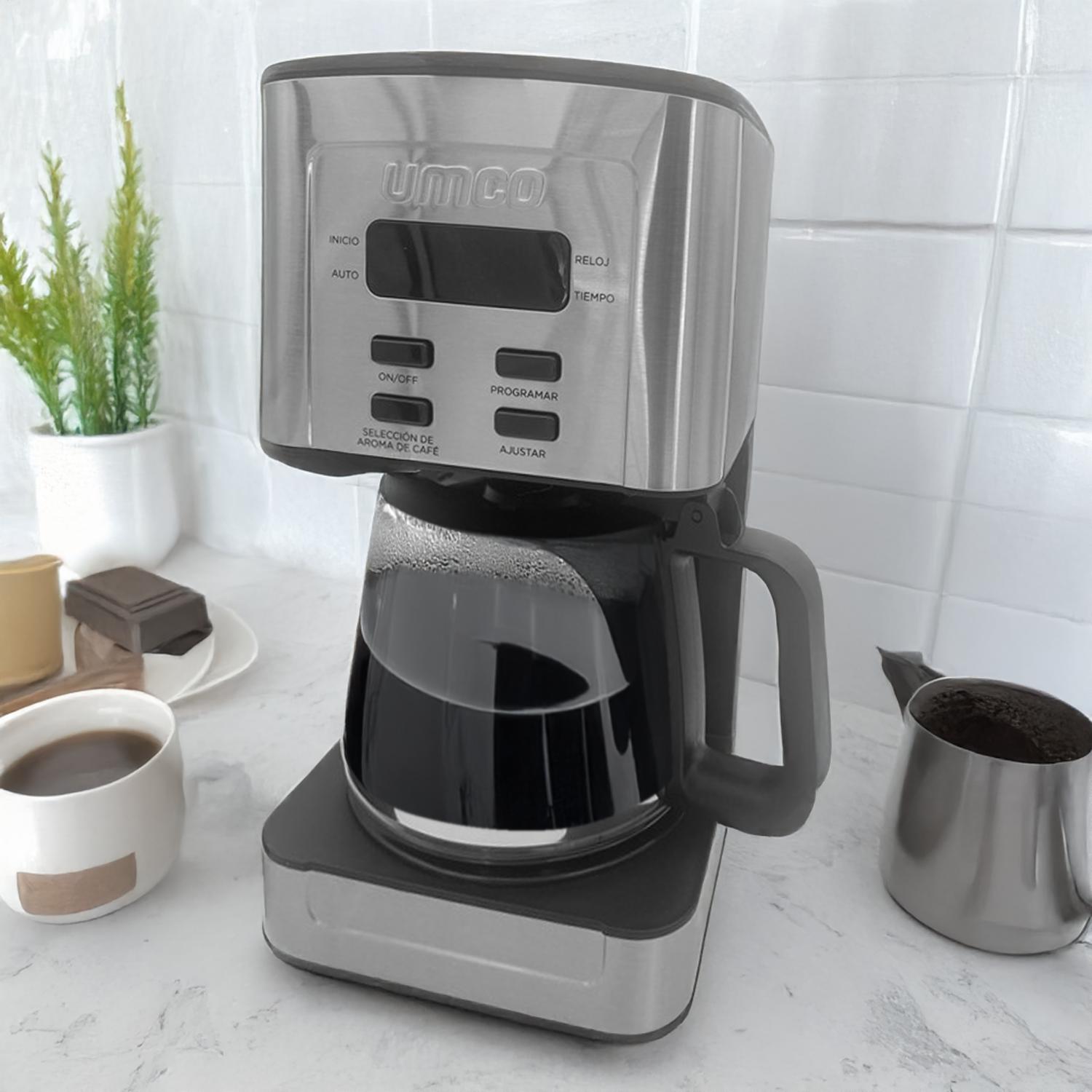Cafetera Electrica Digital Modelo: 0690 UMCO 12 Tazas