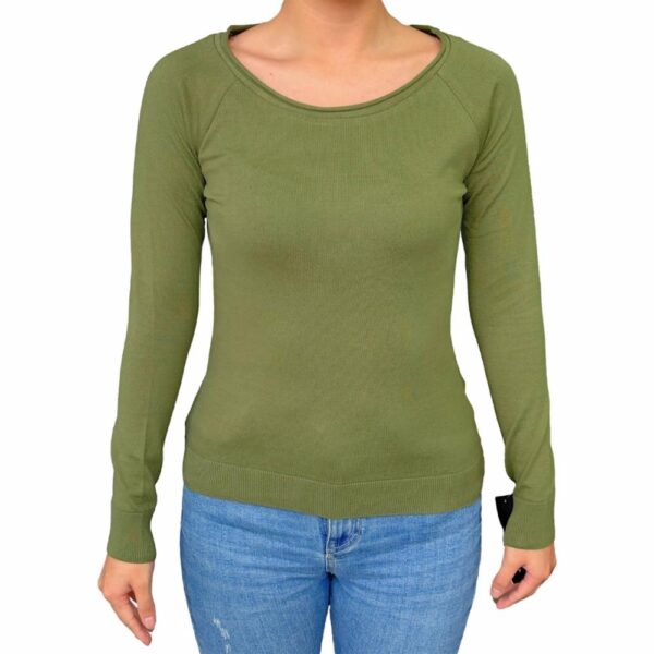 Suéter Cuello Bandeja MGX BASIC - Imagen 12