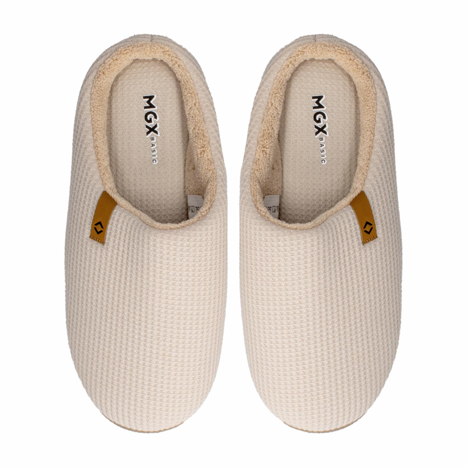 Pantuflas Diseño Waffle Beige MGX - Imagen 2