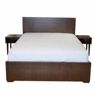 Juego De Dormitorio Cama Queen + 2 Veladores VITEFAMA 2 Plazas Y 1/2