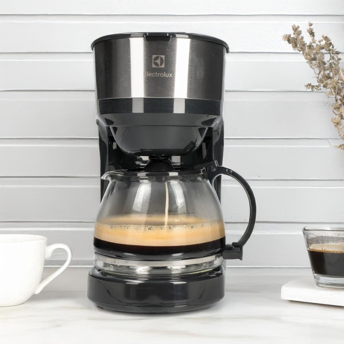 Cafetera Eléctrica De Gran Capacidad ECM20 ELECTROLUX 30 Tazas - Imagen 7