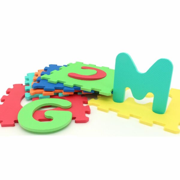 Alfombra Rompecabezas Letras SUN TA TOYS SDN.BHD. Incliye 26 Piezas - Imagen 2