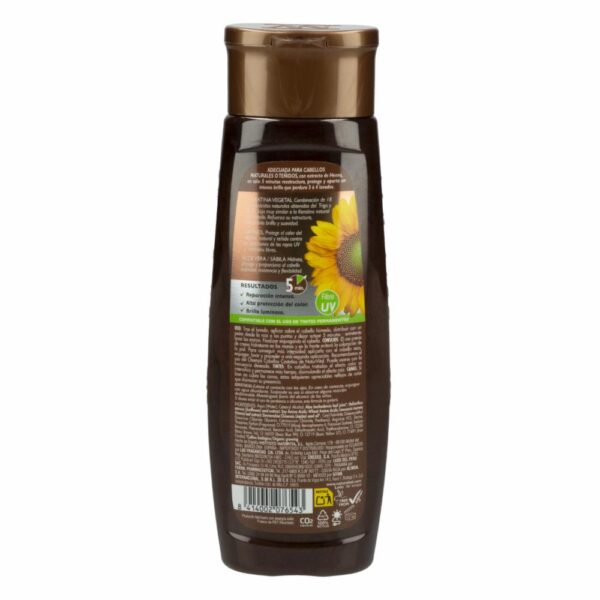 Mascarilla Castaño NATURALEZA Y VIDA 300 Ml
