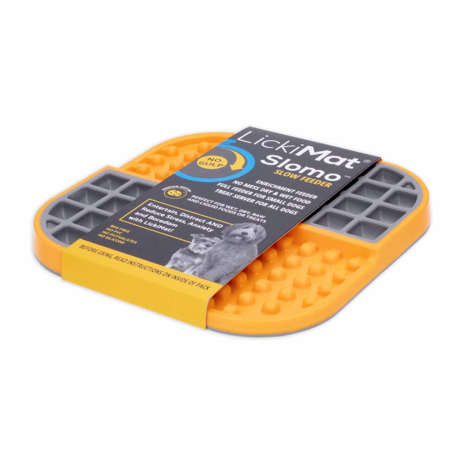 Tapete De Mascota Para Untar Comida Color Naranja LICKIMAT Mediano - Imagen 2