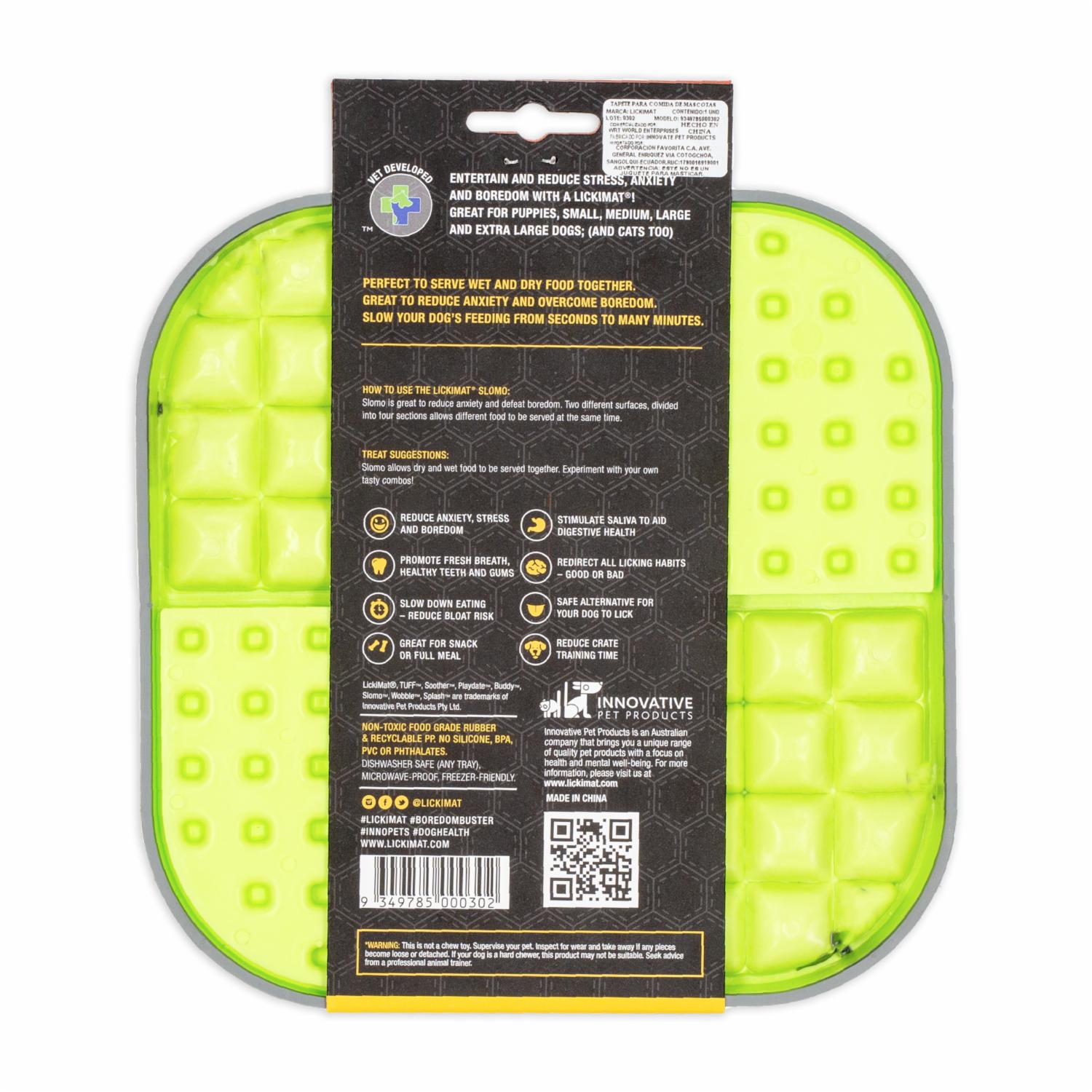 Tapete De Mascota Para Untar Comida Color Verde LICKIMAT Mediano - Imagen 3