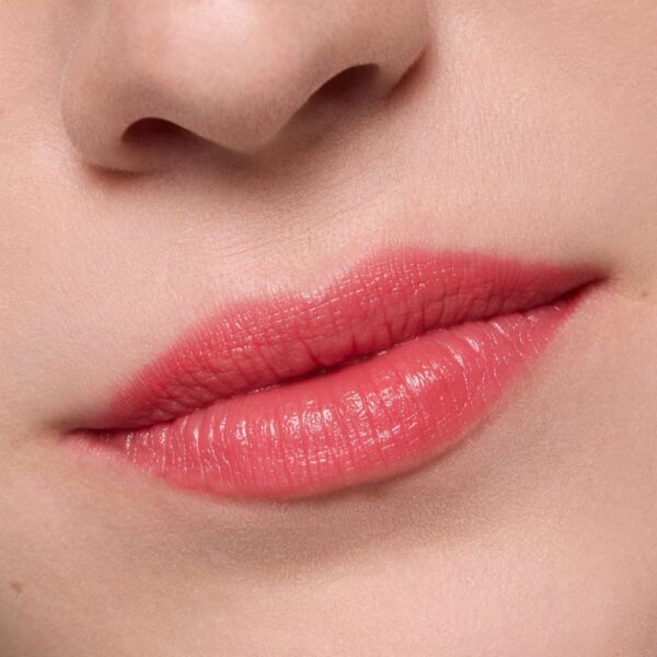 Bálsamo Labial Fruity Lip 02 ESSENCE 3 G - Imagen 5