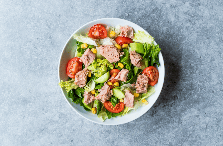 Ensalada de atún a la campiña inglesa: Frescura para toda ocasión