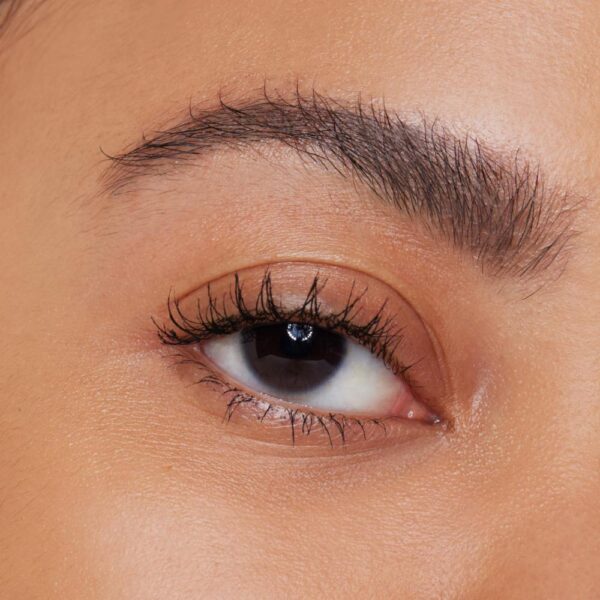 Máscara De Pestañas Lash Like A Boss Instant Volume & Length Ultra Black ESSENCE 9.5 Ml - Imagen 2