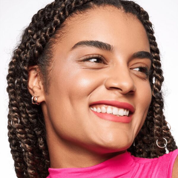 Base De Maquillaje Natural Matte Mousse Foundation ESSENCE - Imagen 5
