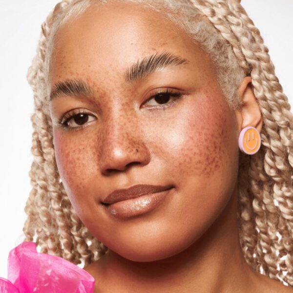 Base De Maquillaje Natural Matte Mousse Foundation ESSENCE - Imagen 5