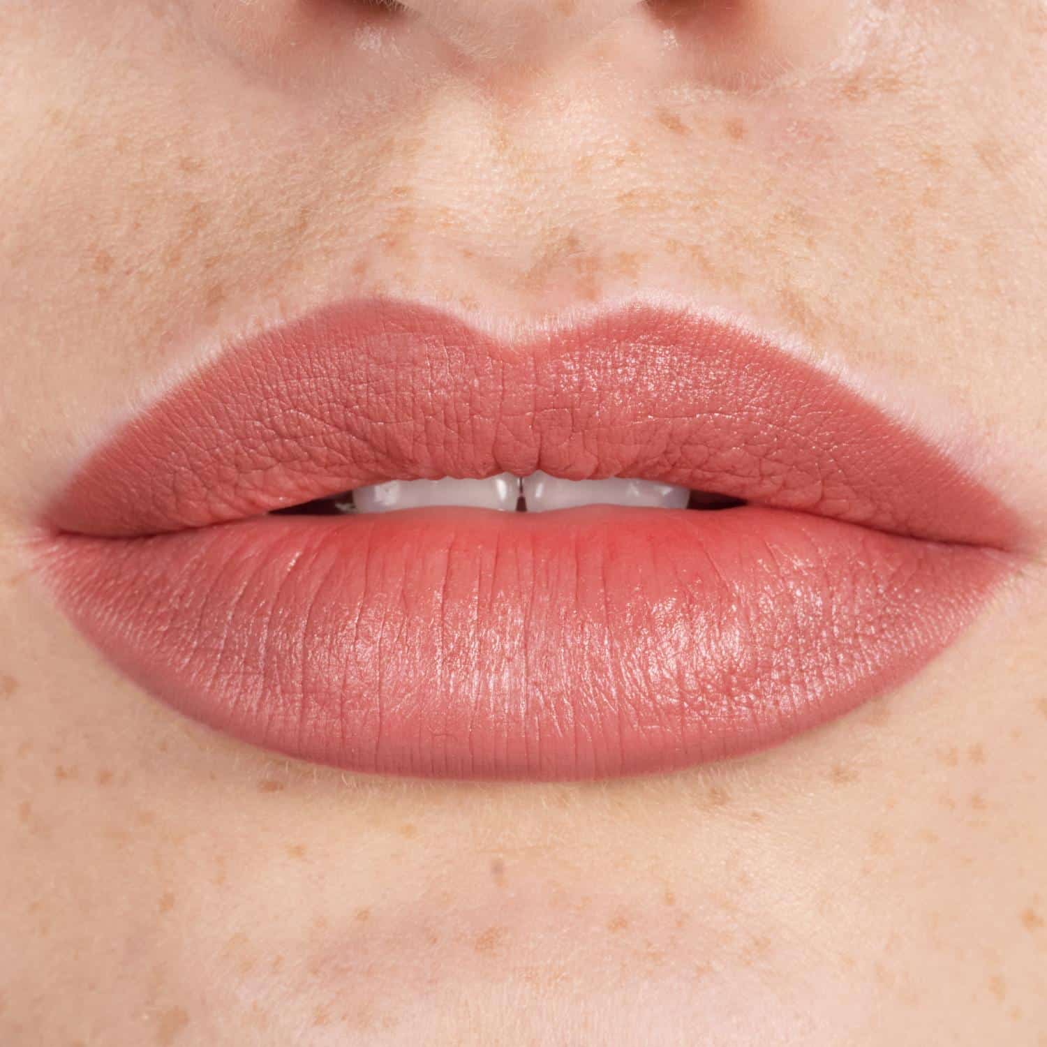 Lápiz Labial Intense Matte CATRICE - Imagen 4