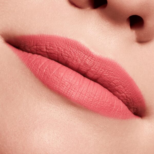 Labial Líquido Líquido 8H Matte ESSENCE 2.5 Ml - Imagen 2
