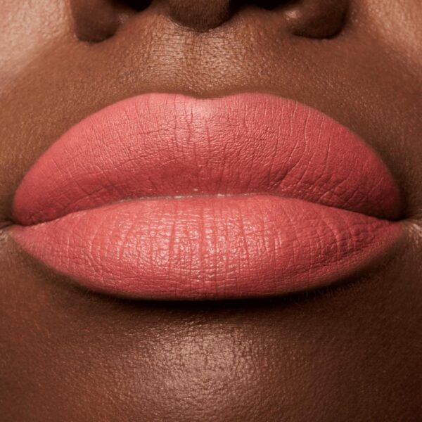 Lápiz Labial 8H Matte Comfort ESSENCE 0.3 G - Imagen 3