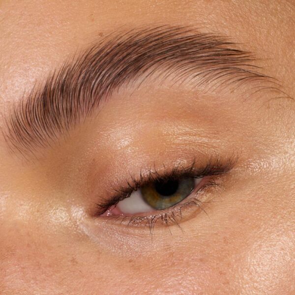 Gel De Cejas Fix It Like A Pro Extra Strong ESSENCE 8.5 Ml - Imagen 6