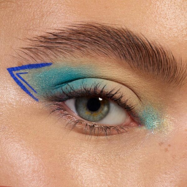 Delineador De Ojos Líquido Colour It! ESSENCE - Imagen 7