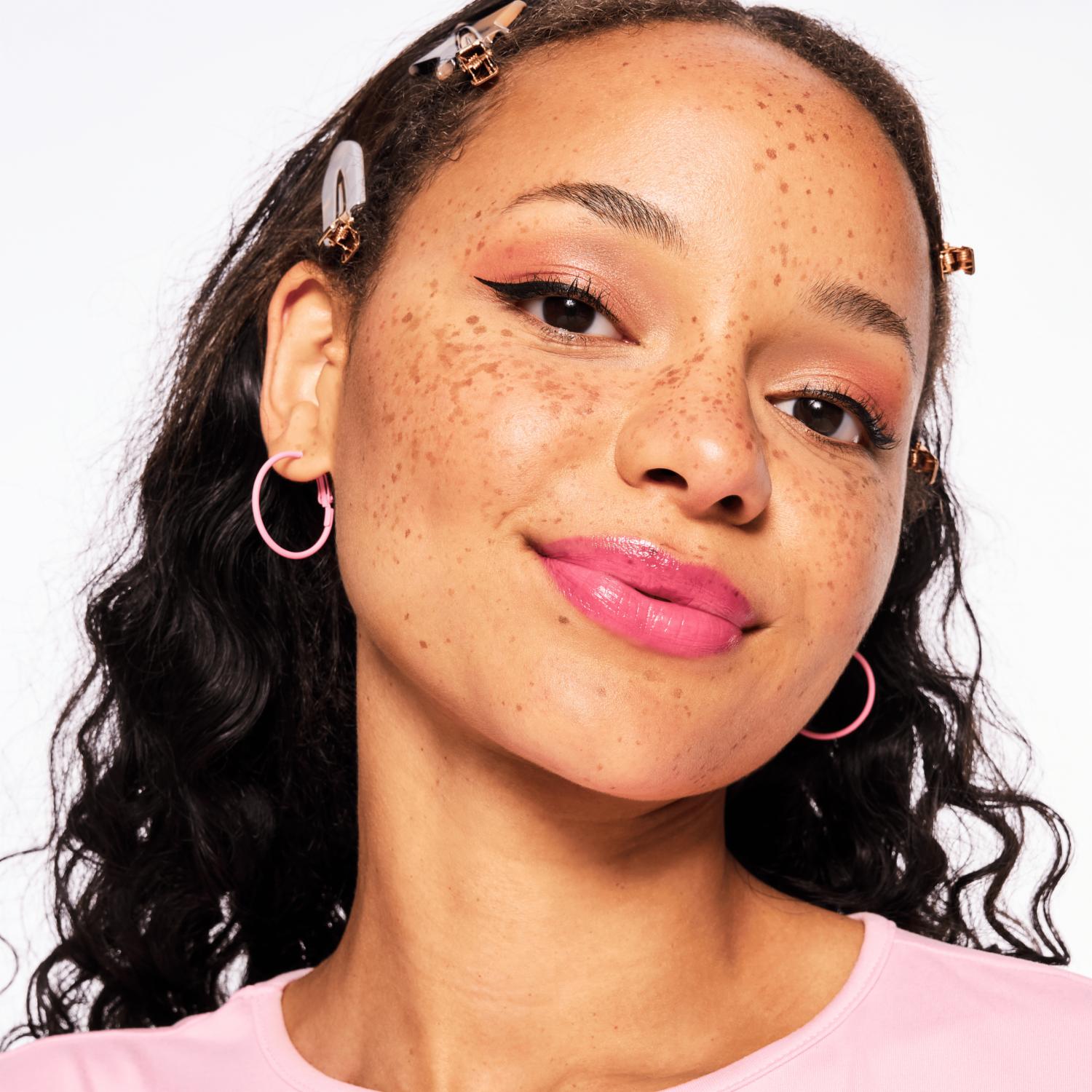 Bálsamo Labial Juicy Bomb Glossy Butter ESSENCE - Imagen 7