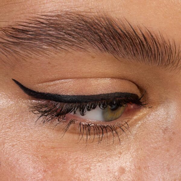 Delineador De Ojos En Plumón Quick Wing! Stamp ESSENCE 3.5 Ml - Imagen 6