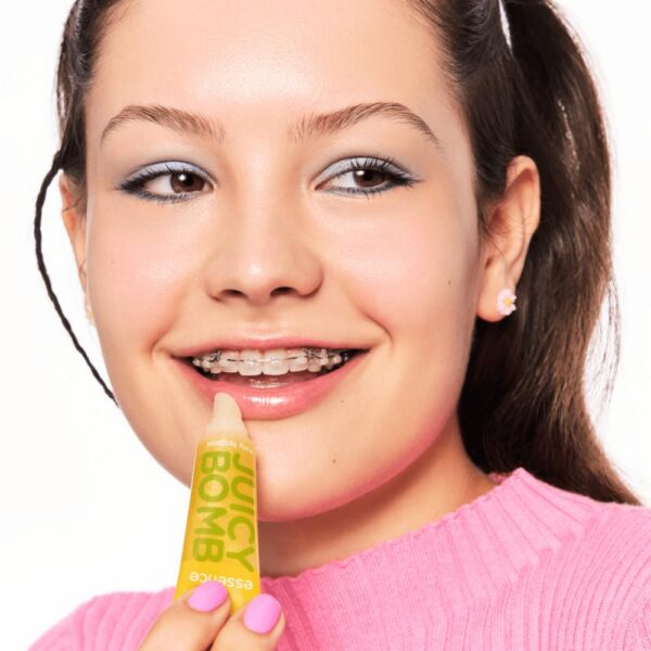 Brillo Labial Juicy Bomb. ESSENCE 10 Ml - Imagen 2