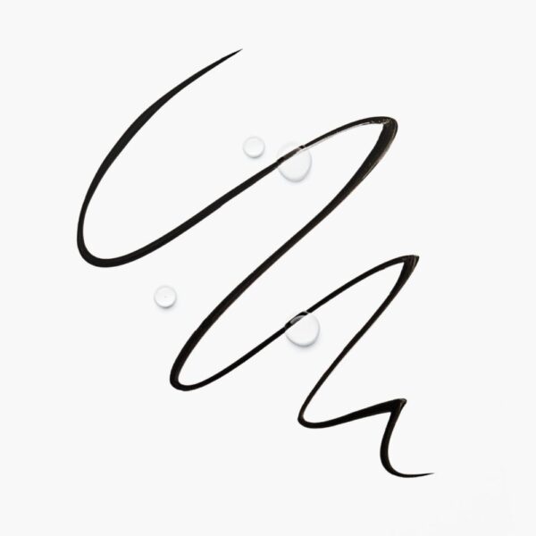 Delineador De Ojos Líquido Superproof Brush Liner Waterproof CATRICE - Imagen 4