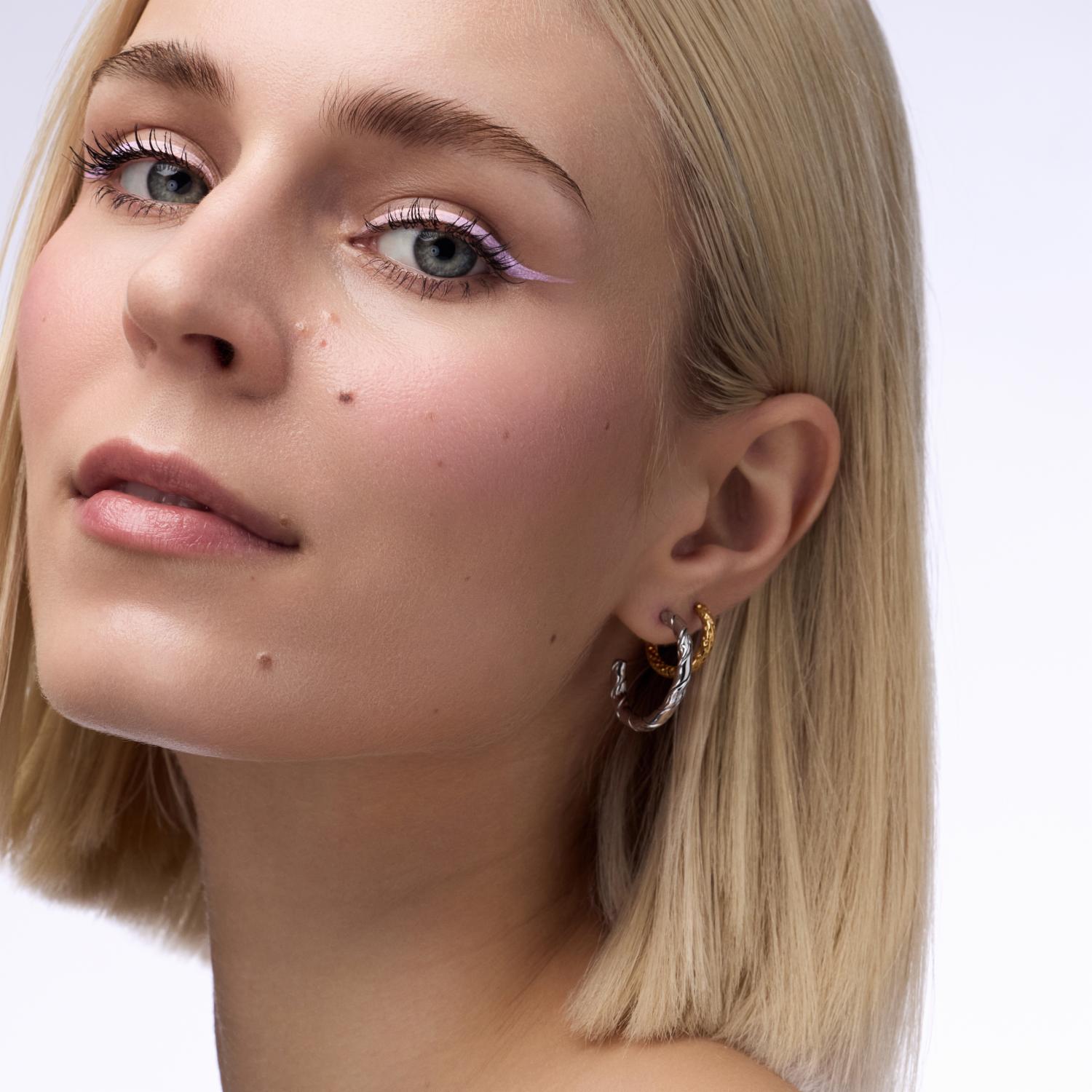 Delineadores De Ojos En Paleta Matte Water-Activated CATRICE 8.5 G - Imagen 3