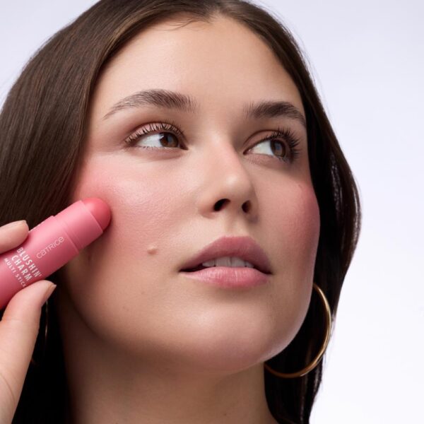 Rubor En Barra Multi Stick Blushin' Charm CATRICE 5.5 G - Imagen 3