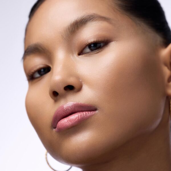 Brillo Labial Melt & Plump Juicy Plumper CATRICE - Imagen 5