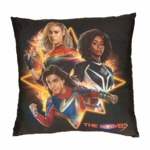 Cojín Diseño The Marvels NOPERTI 50 X 50 CM