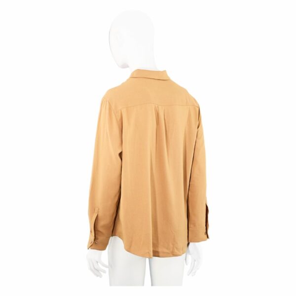 Blusa Manga Larga Abierta Con Botones MGX BASIC - Imagen 2