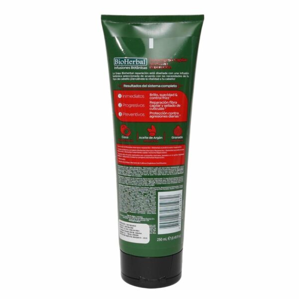 Tratamiento Capilar Nocturno Reparacion Infusiones Botánicas BIOHERBAL 250 Ml - Imagen 2
